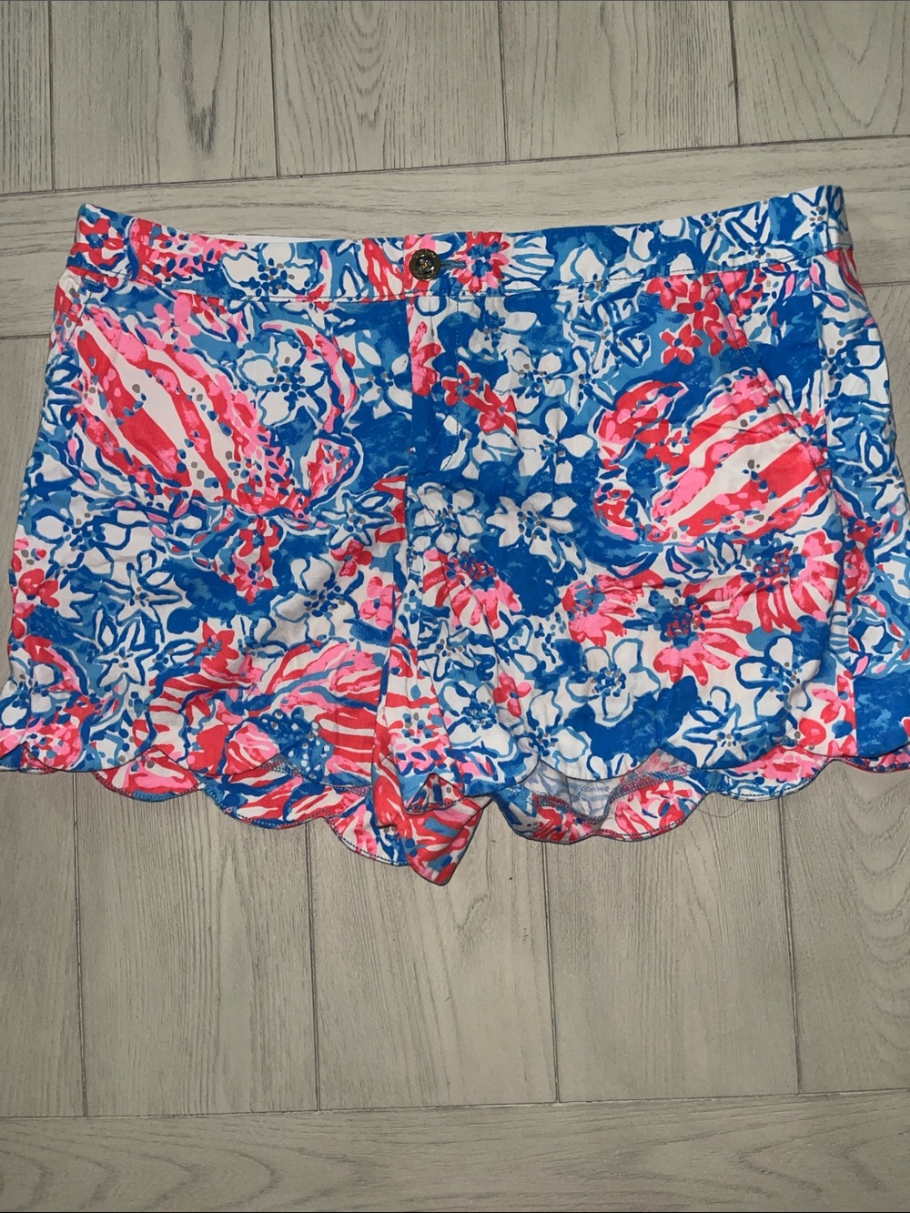 Lilly Pulitzer “the buttercup” Short in “Bay Blue Pop Pop Glow”